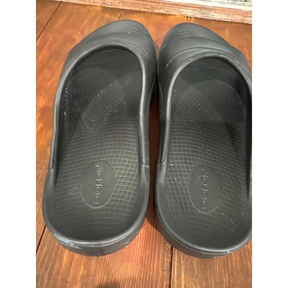 OOFOS OOahh Recovery Slide - Unisex‎ Women's 13/ Men's 11